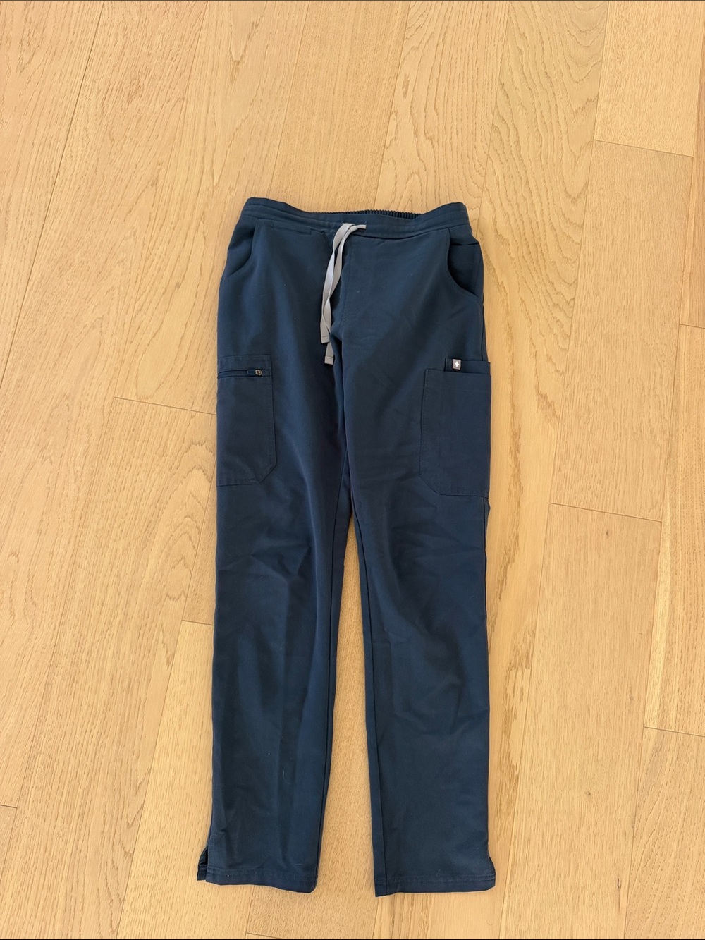 figs Yola drawstring scrub pants - Picture 1 of 2